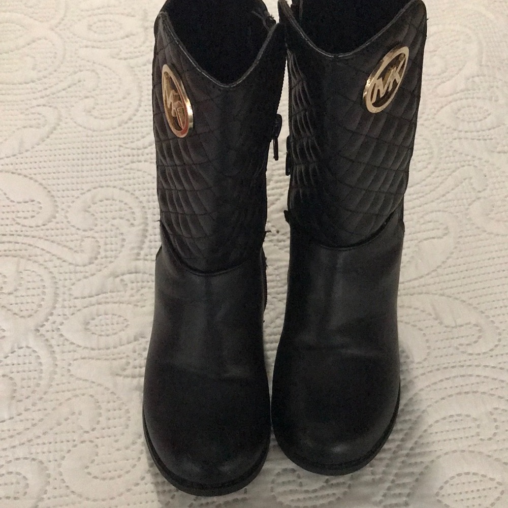 Michael Kors toddler  boots (girl)